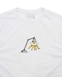 Camiseta Fire Lamp (Branco) - comprar online