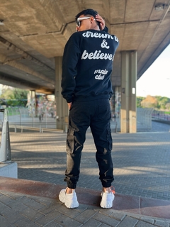 Buzo Oversize Believe Negro