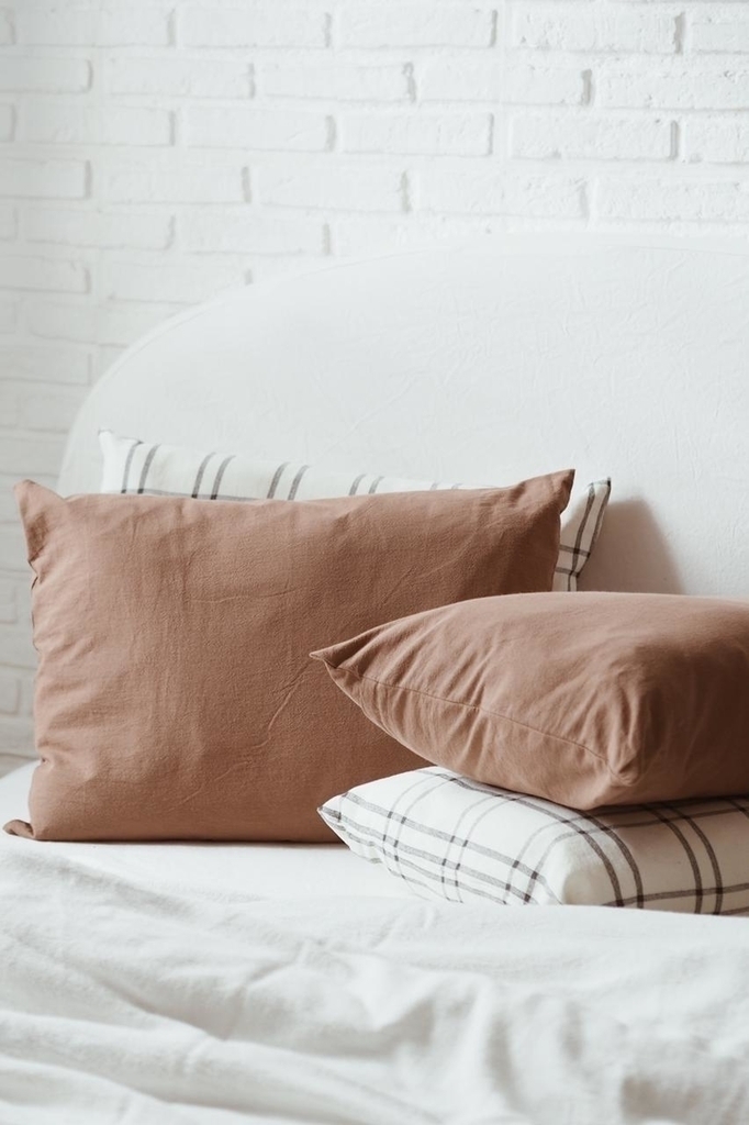 ALMOHADÓN BASIC 70X50