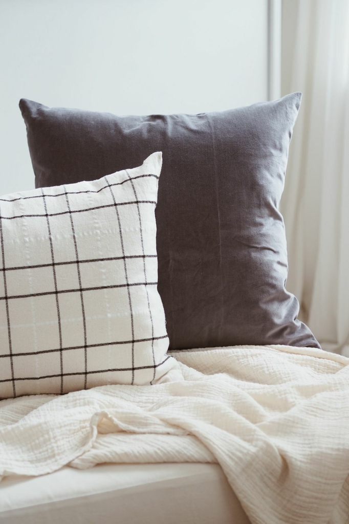 ALMOHADÓN TERCIOPELO 60x60