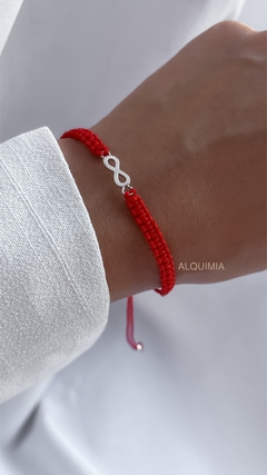 PULSERA “MACRAME INFINITO”- dije y bolitas plata 925- ROJA O NEGRA- P.069 - comprar online