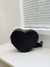 Bolsa casual con diseño y forma de corazón en internet