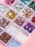 Caja con piedras de colores para decoración de uñas - comprar en línea
