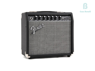 233-0205-900 CHAMPION 20 Fender Amplificador 20 Watts