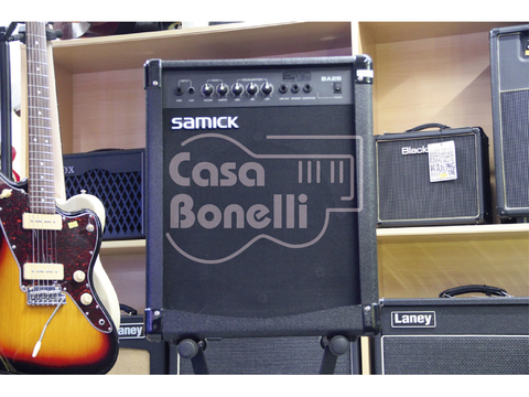 BA-25 Samick Amplificador Combo para Bajo - comprar online