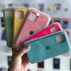 Silicone Case Iphone 12/12 Pro - Varios Colores en internet
