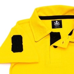 Polo Infantil Bordada Manga Curta Piquet Amarela Com Detalhes Em Preto | Otto - comprar online