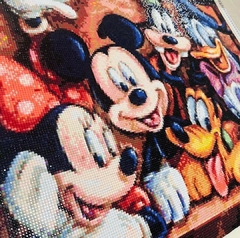 (2150) Pintura com Diamantes - Diy 5D Strass - Mickey e Minnie - 30x40 cm - Mundo dos QCS