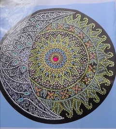 (2351) Pintura com Diamantes - Mandala da Alegria - 30x30 cm - Pedras Especiais - comprar online