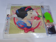 (2940) Pintura com Diamantes - Diy 5D Strass - Branca de Neve - 30x30 cm - comprar online