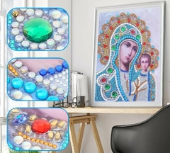 (2788) Pintura com Diamantes - Diy 5D Strass - Nossa Senhora 8 - 30x40 cm - Pedras Especiais