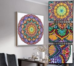 (2335) Pintura com Diamantes - Mandala da Felicidade - 30x30 cm - Pedras Especiais