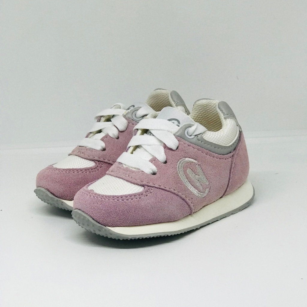 zapatilla bebe ni a rosa