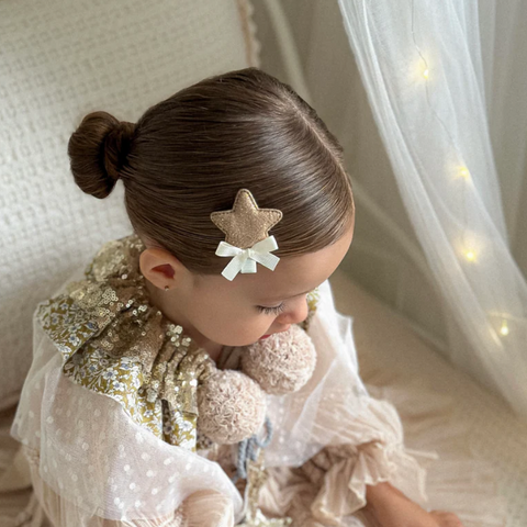 Hair Clip Estrela Lacinho