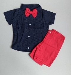 CAMISA AZUL MARINHO POÁ + BERMUDA VERMELHA +- GRAVATA