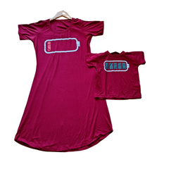 Kit Vestido Mãe e camisa filho bateria descaregada na internet