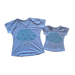 Kit blusas t-shirt mae e filha nuvem