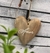 Coração Madeira Natural 15 cm Escrito a Mão Amor