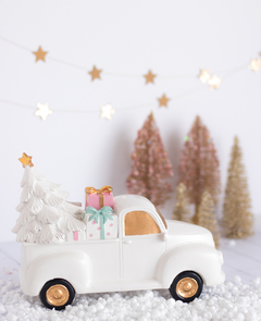 Camioneta con Papa Noel Regalos y Arbol Blanco / Rosa / Dorado 24 x 17 cm