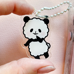 Charm Kawaii con cadenita blanca en internet