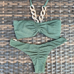 Conjunto Noronha Verde - Top tomara que caia com corrente e Calcinha inteira - comprar online