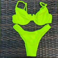 Verde Amarelo Neon- Asa delta e top estruturado meia taça - comprar online