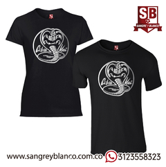 Camiseta Cobra Kai Logo plateado