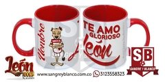 Mug Leona y escudo