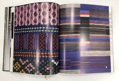 TEXTILES: The Art of Mankind - Thames & Hudson - Le Book Marque