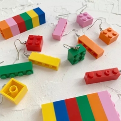Brincos Lego na internet