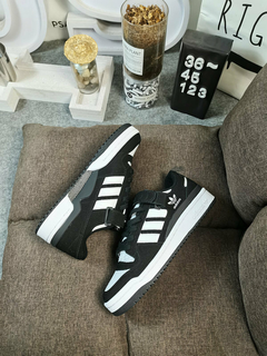 Tênis Adidas forum low - comprar online