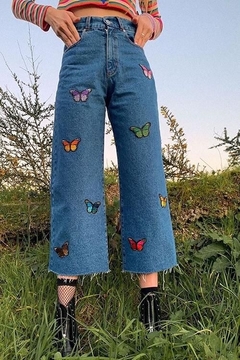 Calça Butterfly rainbow na internet