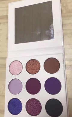 Paleta de sombras the purple Kylie Jenner - Baby Black Shop