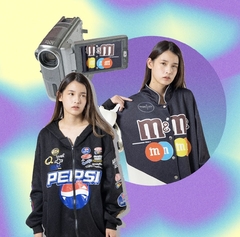 Casaco Pepsi World na internet