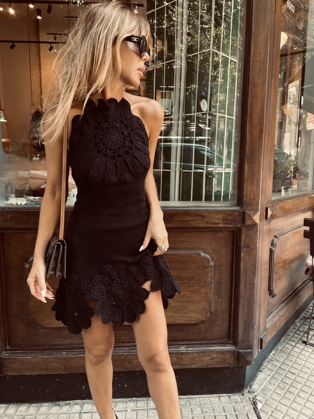 VESTIDO SUNFLOWER TEJIDO NEGRO Comprar en IVANAW