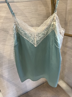 TOP RAFAELA SEDA Y PUNTILLA AQUA