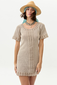 VESTIDO PUNTA TEJIDO ARENA - comprar online