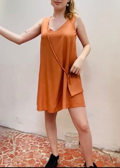 vestido fevereiro na internet