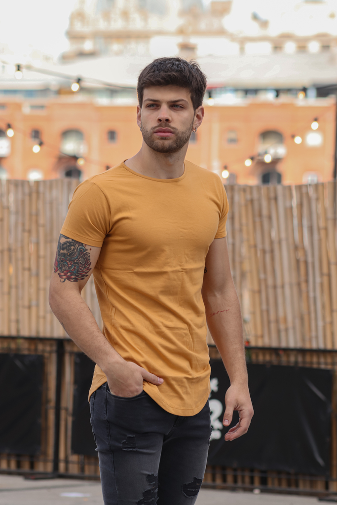 Remera Mostaza Comprar en Hakuna Matata Showroom