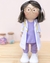 boneca médica com óculos