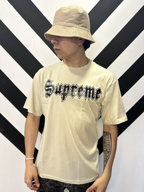 Camiseta supreme basica new arrivals