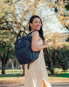 Imagen de Mochila Maternal Classic Azul Marino