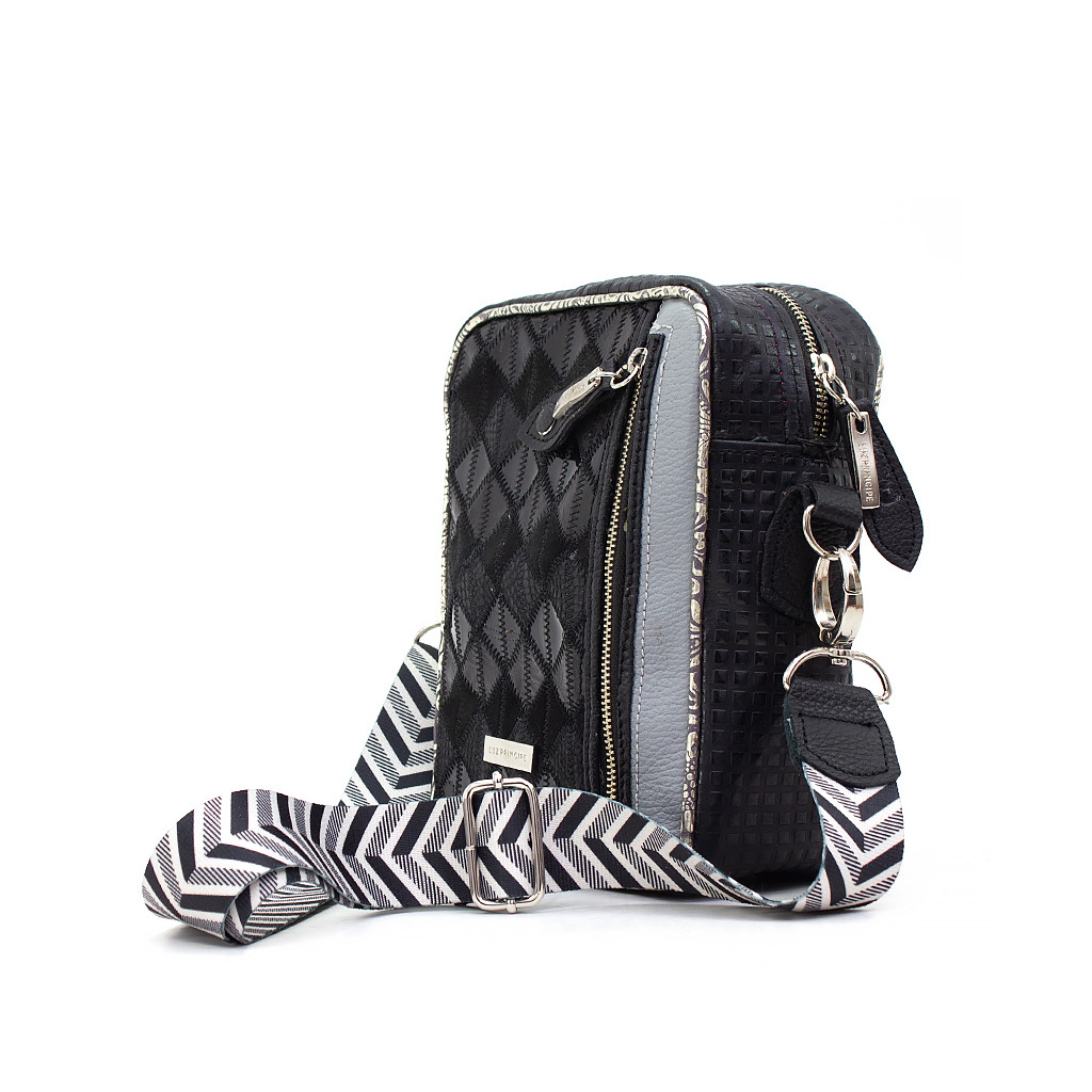 BAGGU 01