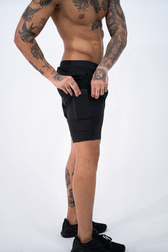 Shorts Curto c/Lycra 2 em 1 Preto Patch Lurk - comprar online