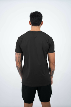 Camiseta Dry Poliamida Preta Athletes Lurk - loja online