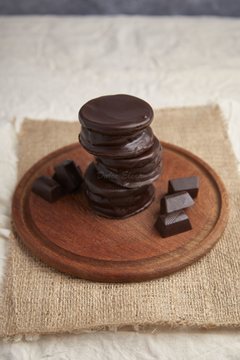 Alfajor sablée bañado en chocolate - comprar online