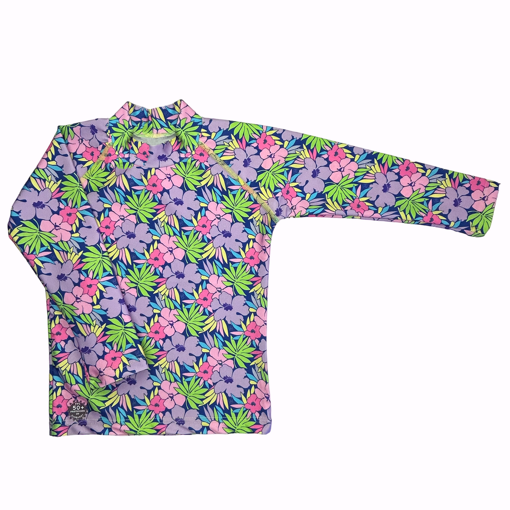 Remera con flores sale