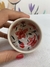 Copo bolinha de café Flores vermelhas - Helena de Cortez