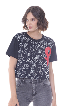 REMERA MC NIKOL CROP NEGRO - comprar online