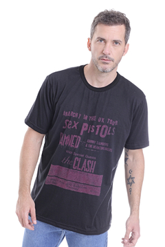 REMERA MC CLASH NEGRO en internet